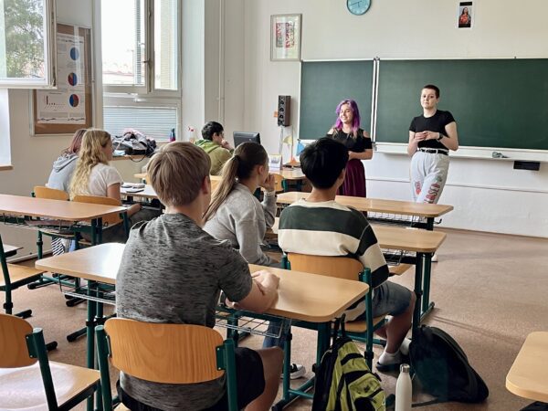Students teach students – spolupráce s Ostravskou univerzitou pokračuje