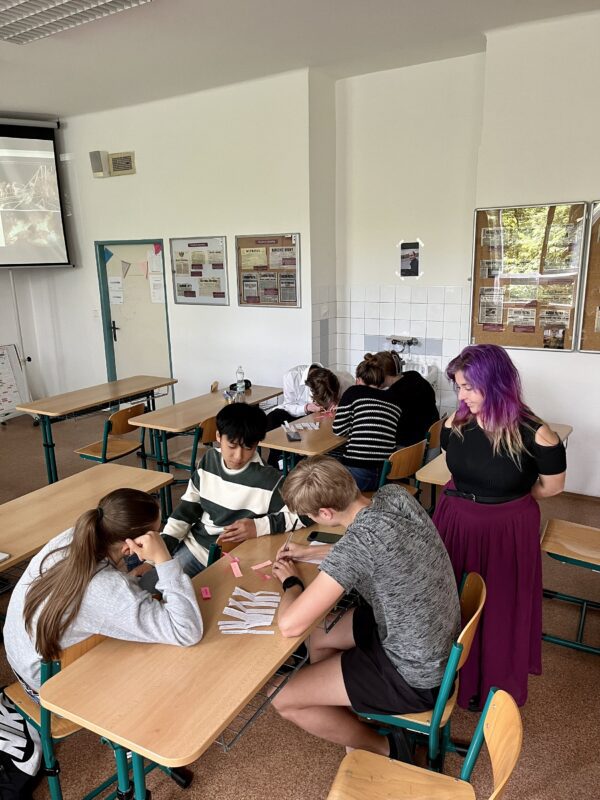 Students teach students – spolupráce s Ostravskou univerzitou pokračuje